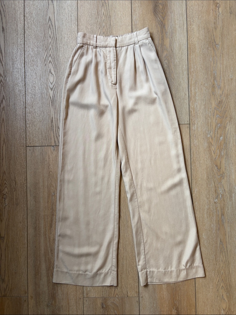 Abercrombie & Fitch | tan wide leg trousers